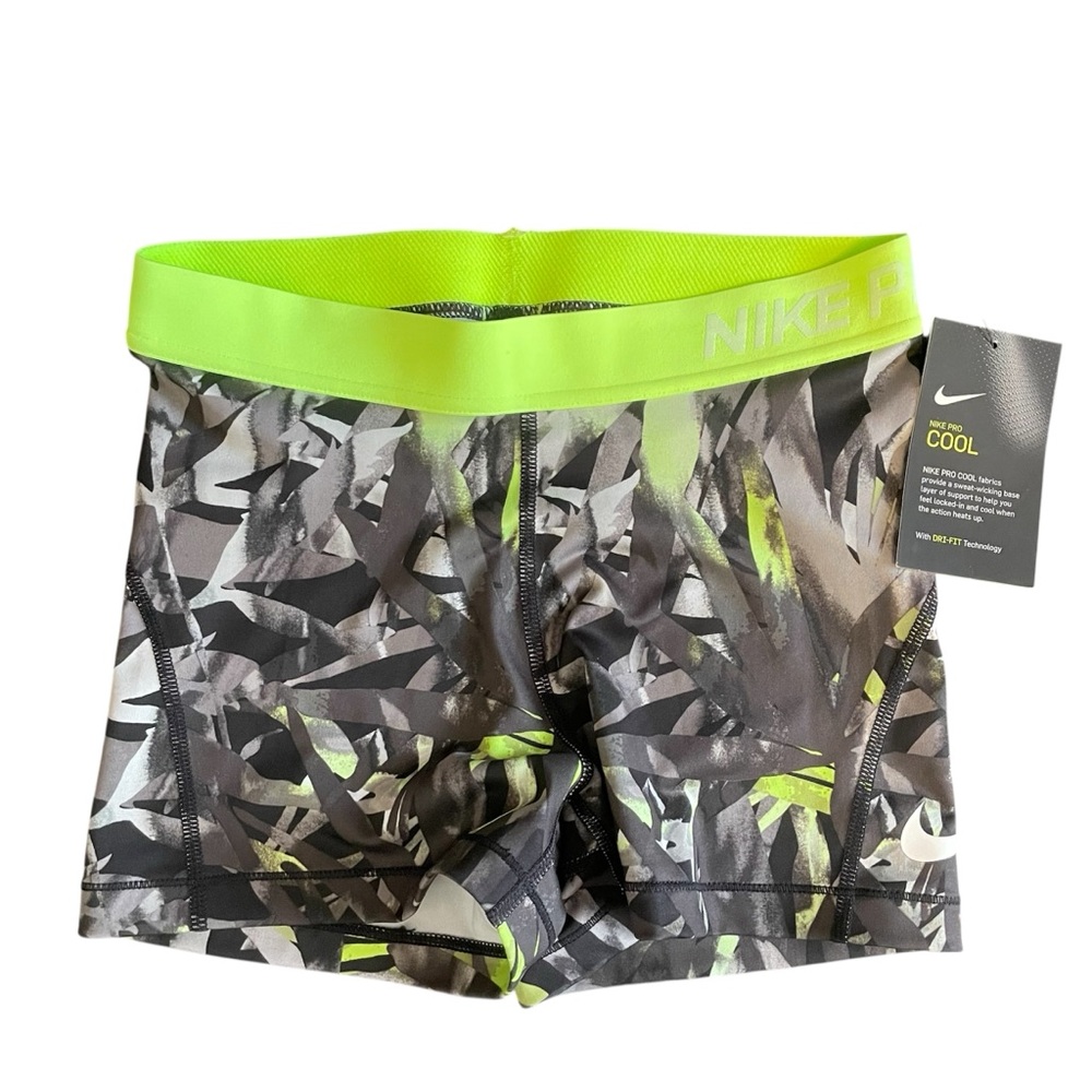 Nike Bike Shorts Activewear Cross-training NWT